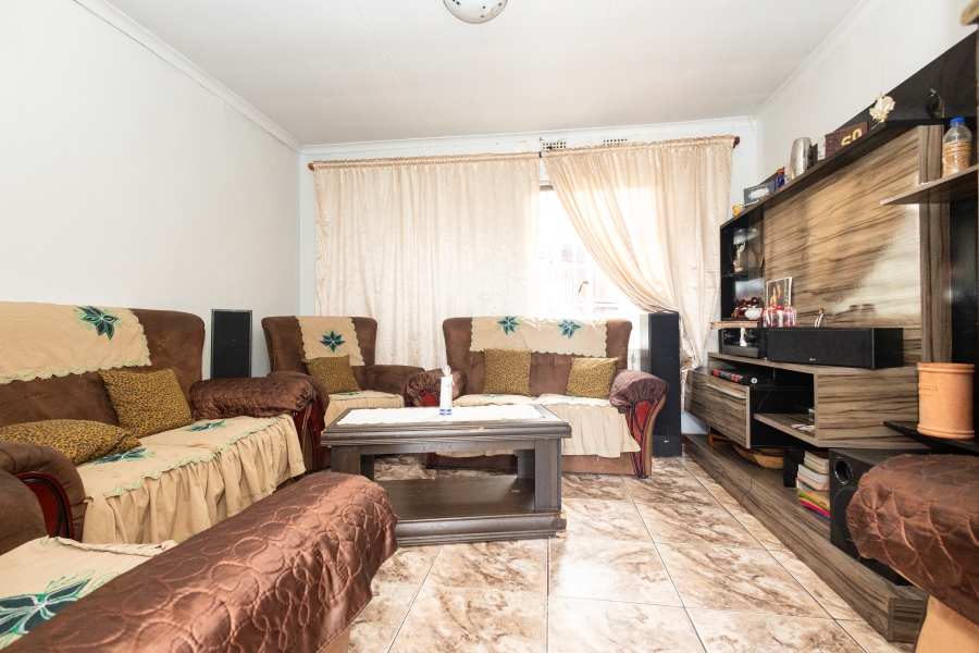 2 Bedroom Property for Sale in Belhar Western Cape